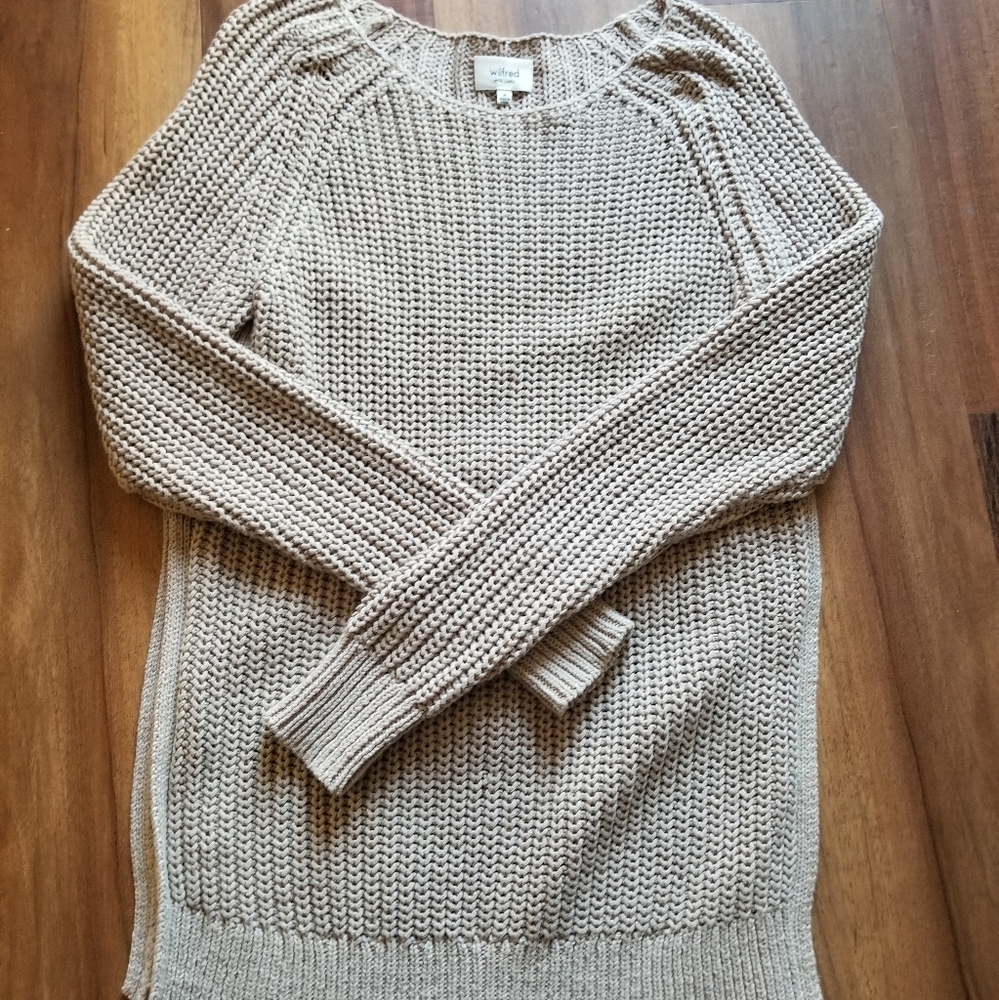 Wilfred sweater